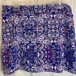 Tranquility Women’s knit skort large. Purple/hot pink/white print